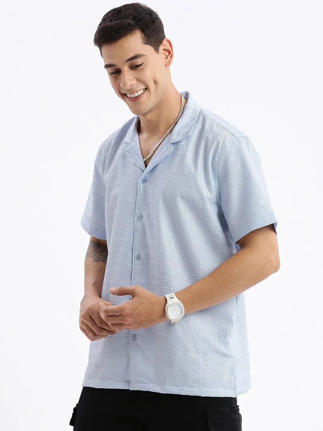 Men Cuban Collar Solid Relaxed Fit Blue Cotton Shirt
