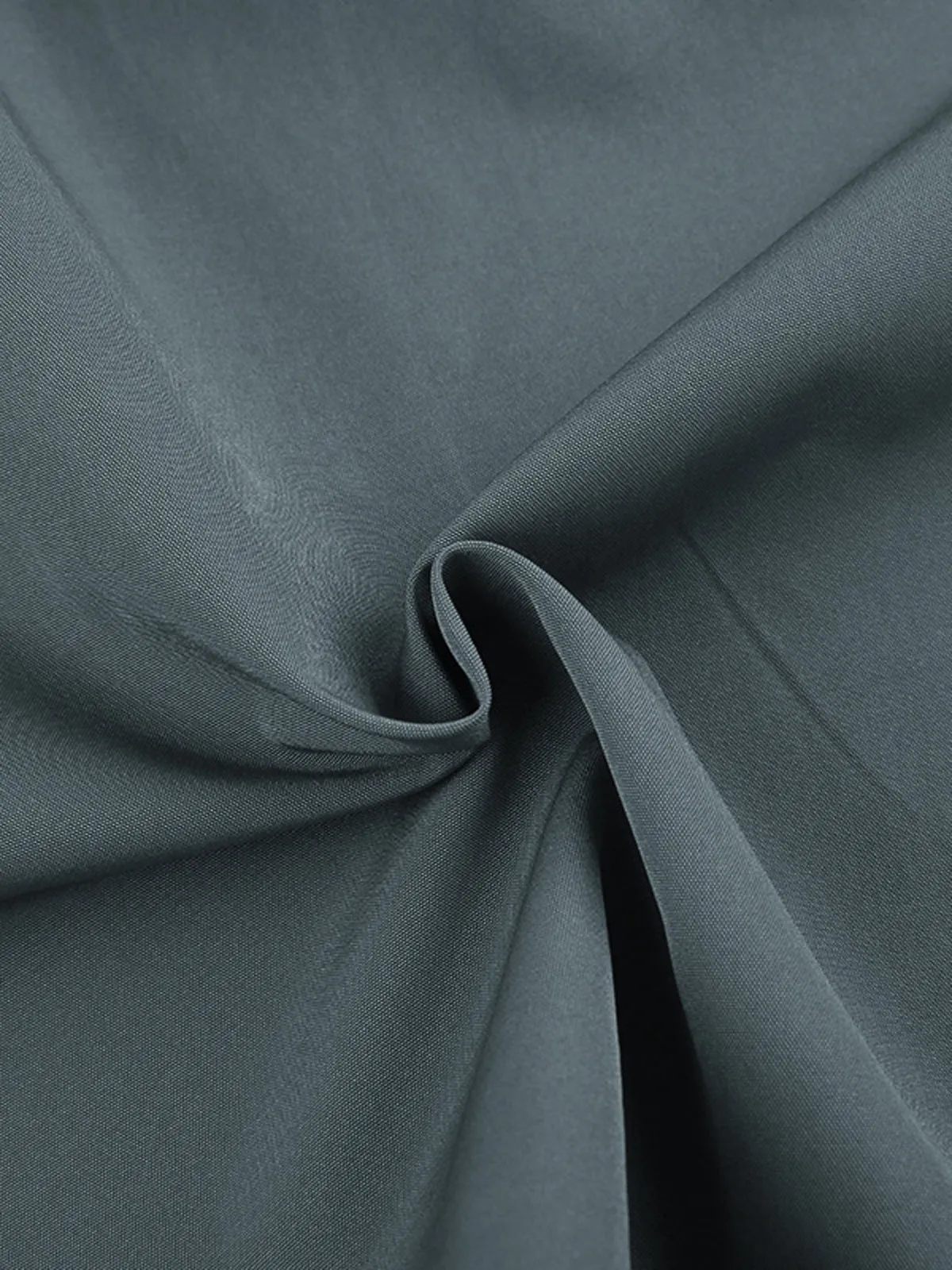 Solo Ovesized Graceful Cargo Parachute Pants